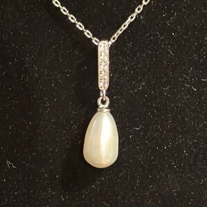 Sterling silver bridal inspired diamond and pearl necklace